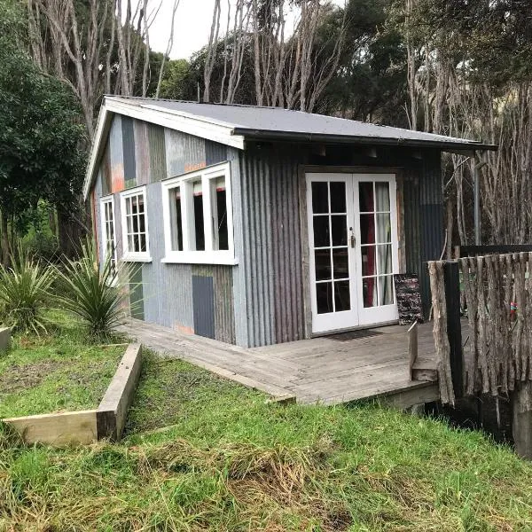 Kanuka Retreat, hotell i Wainui