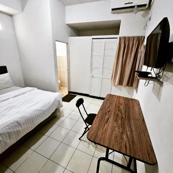 BTX 31 Residence Bintaro, hôtel à Peladen