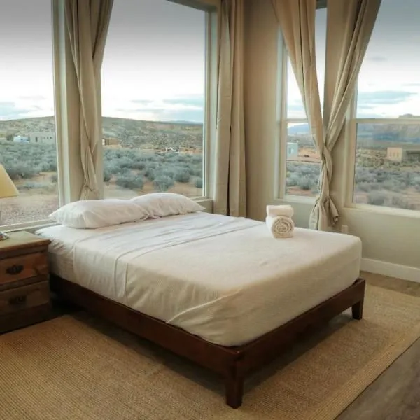 Grand Serenity room with Mesa Views, hotel di Big Water