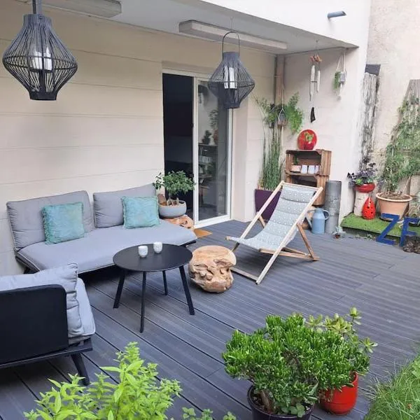 Appartement cosy avec jardin et parking, hotel sa Gennevilliers