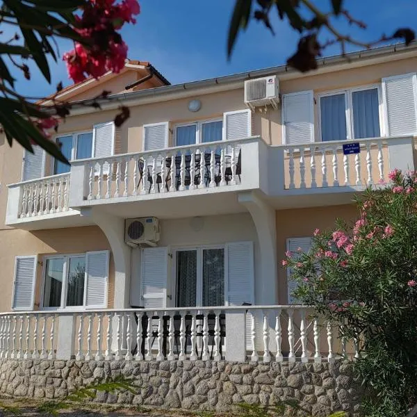 Apartments Mihalic，席洛的飯店