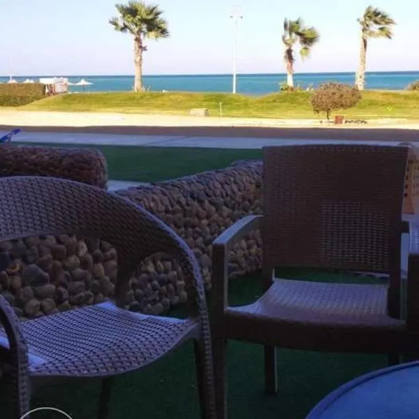 Seaview Chalets in Porto South Beach - Families only, hotel a Ain Sokhna
