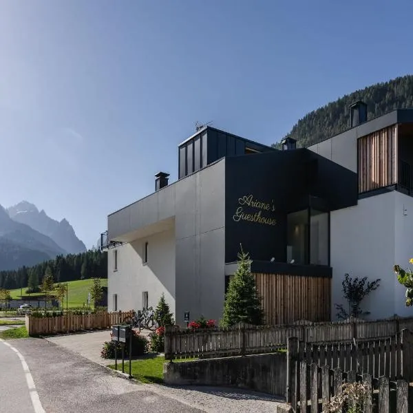 Ariane's Guesthouse - 3 Zinnen Dolomites, hotel Sestóban