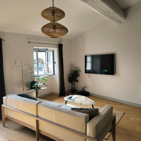 Atipyc Nimes, hotel in Nîmes