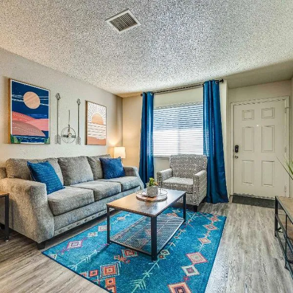 OU Boomer, Pool, Gym, Hi Speed WIFI, One Mile To OU & Stadium!, hotel v destinaci Norman