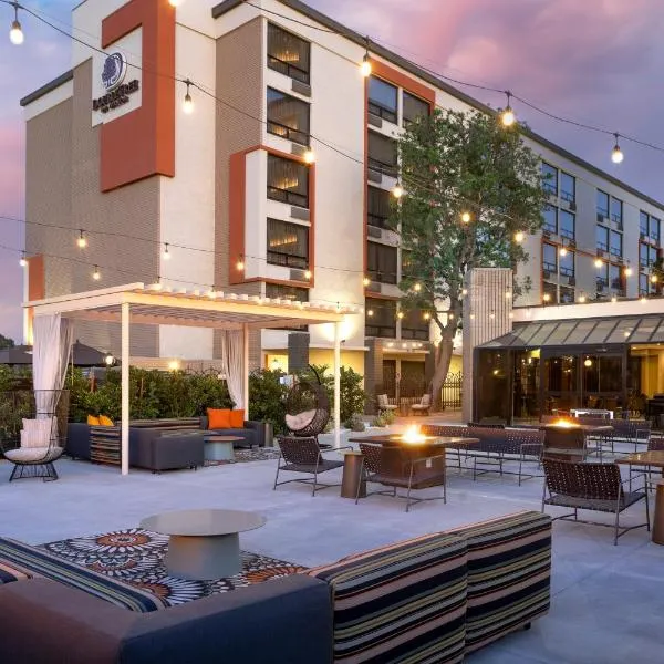 DoubleTree by Hilton San Bernardino, hotel in San Bernardino