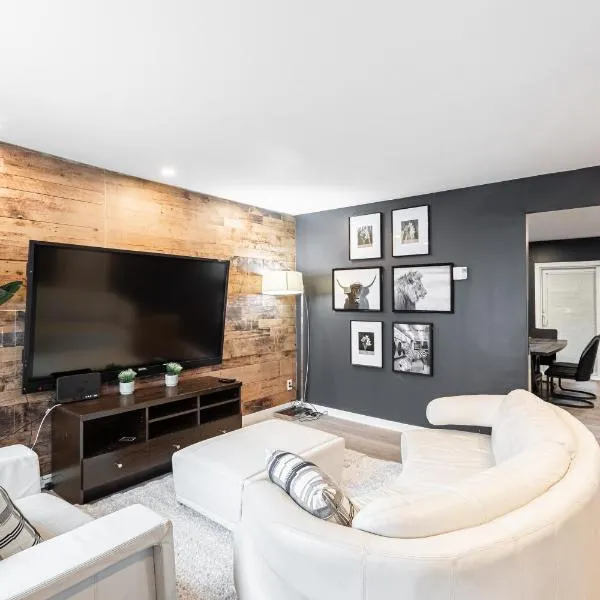Appart M1 avec bain tourbillon citq 309409, hotel in Mascouche