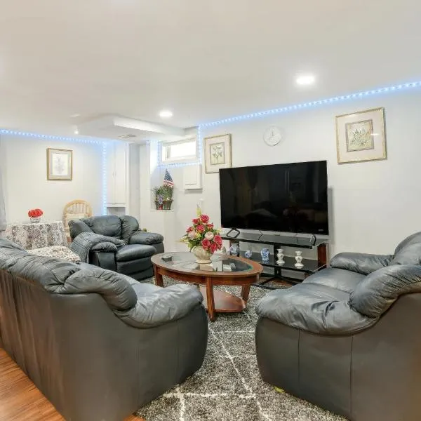 Splendid Cheerful 2-bedroom residential, hotel v destinaci Hyattsville