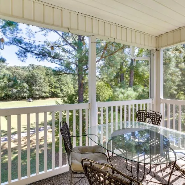 Community Perks and Golf Course Views Longs Condo, hotel in Longs