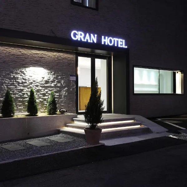 Gran Hotel, hotel di Kunsan
