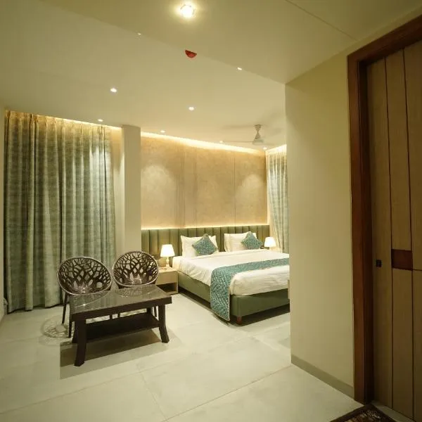 HOTEL LAKSH, hotel en Raipur