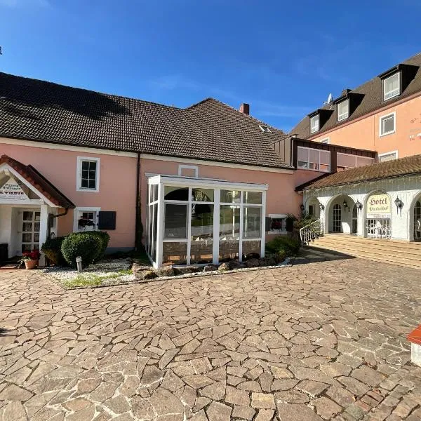 Hotel St. Paulushof, hotel in Niedermohr
