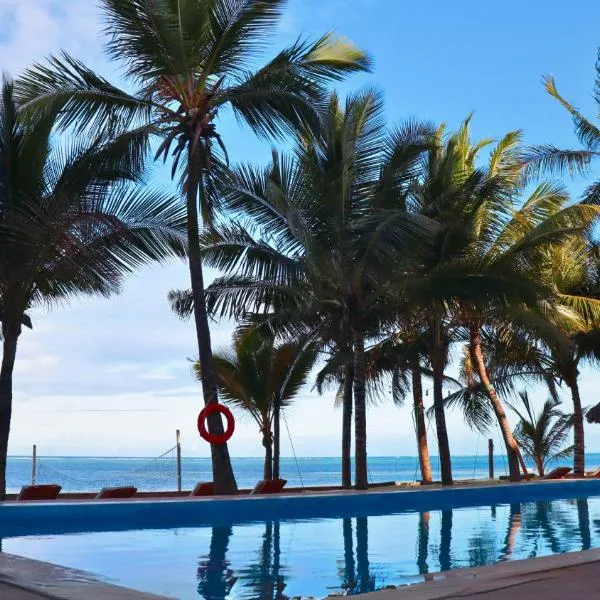 Sky & Sand Zanzibar Beach Resort, hotel in Pwani Mchangani