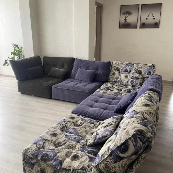 Galaxy court modern apartment, hotel v Lemesos