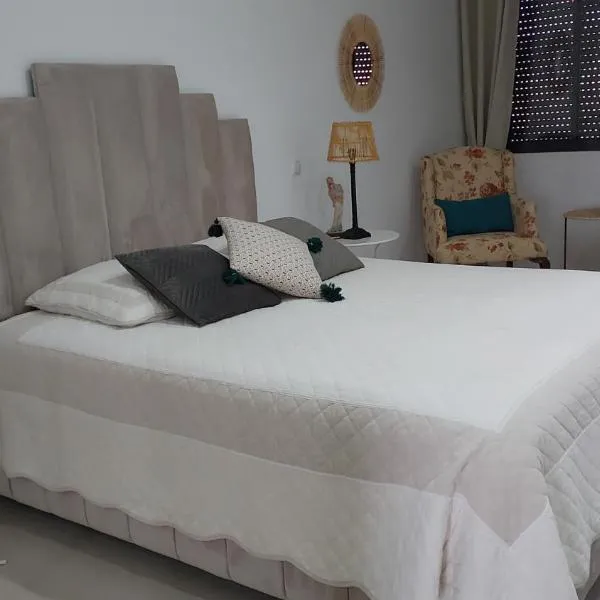 chambre chez alcinda, hotel v destinaci Mindelo