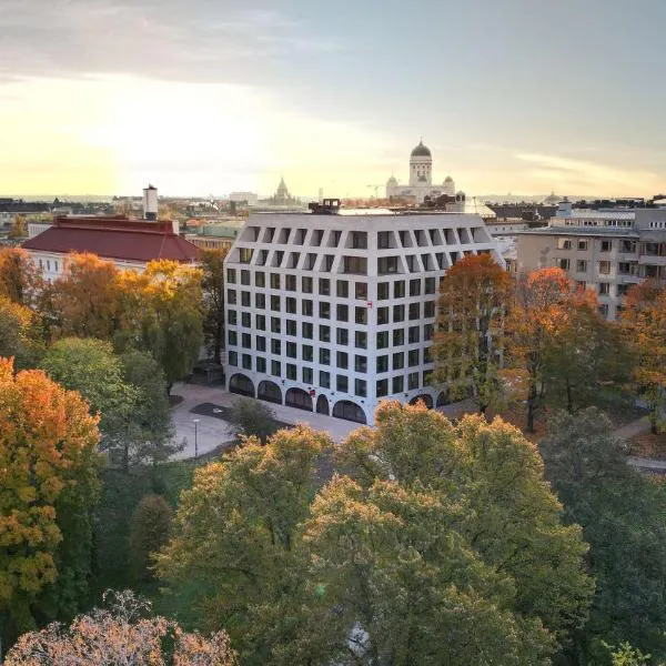 Radisson RED Helsinki、ヘルシンキのホテル