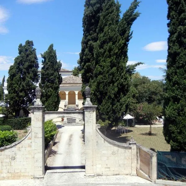 Villa Pardi, hotel Manoppellóban