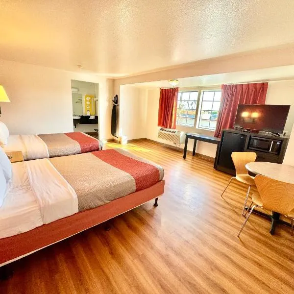 Studio 6 Bellflower CA Los Angeles, hotel in Bellflower
