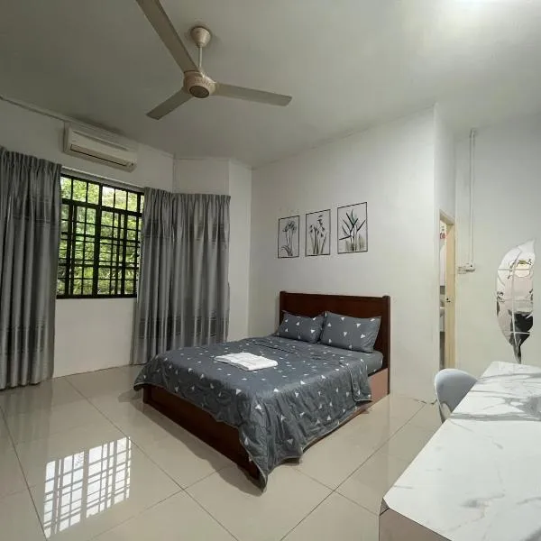Joyful homestay Miri, hotel in Miri