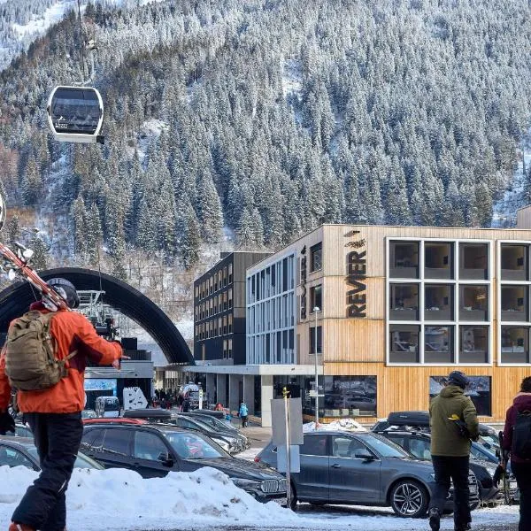 Revier Mountain Lodge Montafon, hotel in Sankt Gallenkirch