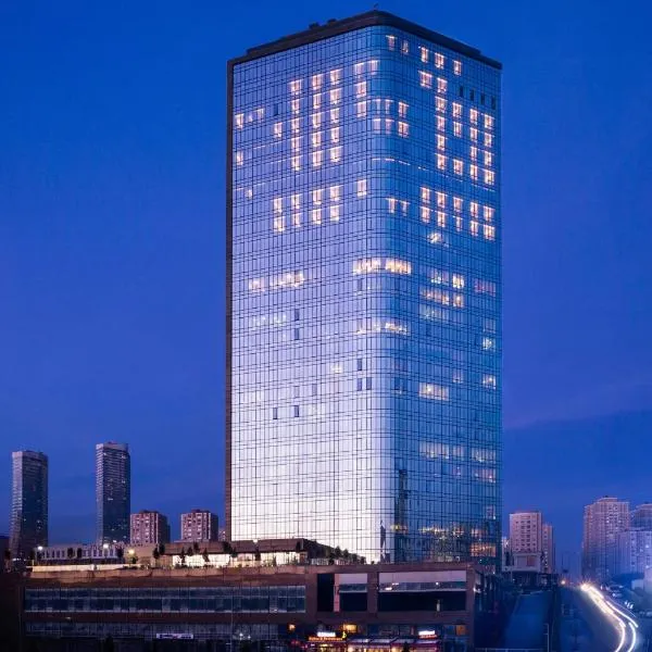 Sheraton Grand Istanbul Atasehir, hotel Isztambulban