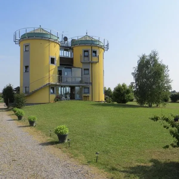 I Silos Guest house, hotel Seriatéban