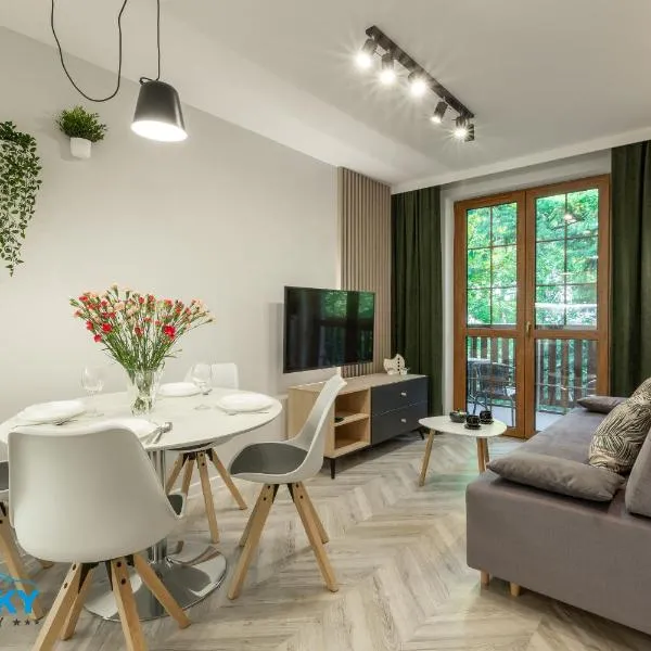 Apartamenty BlueSky - centrum Karpacza, spokojna okolica, blisko deptaka, balkon, hôtel à Karpacz