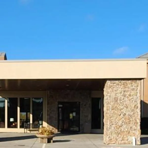 Cobblestone Inn & Suites - Newton, hôtel à Colfax