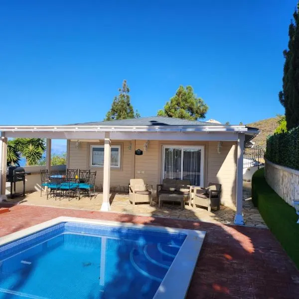 Villa Karla con Piscina: Tranquilidad y Naturaleza, hotel v destinaci Adeje