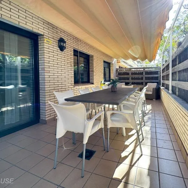 Bga Rentals Garbi, hotel in Cambrils