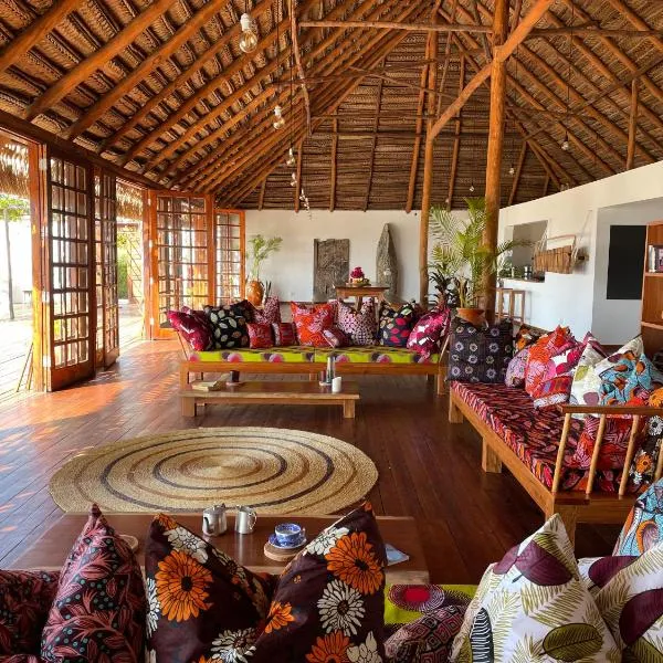 umbila:Barra，位于伊尼扬巴内的酒店