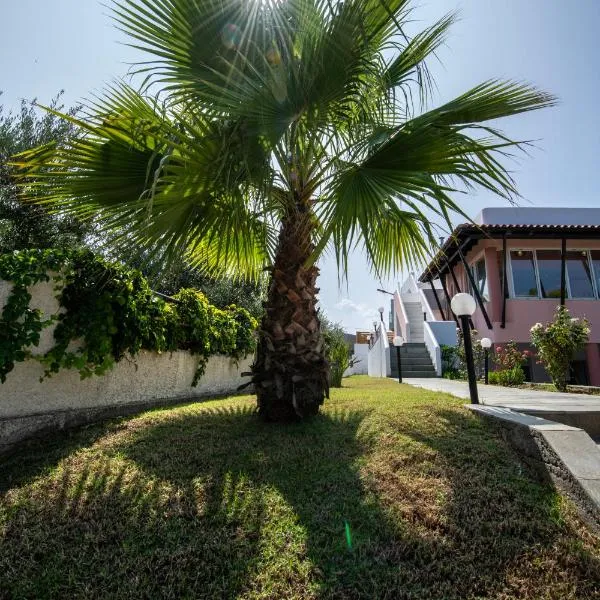 Eleni Residence by the sea, hotel u gradu 'Ropanianá'