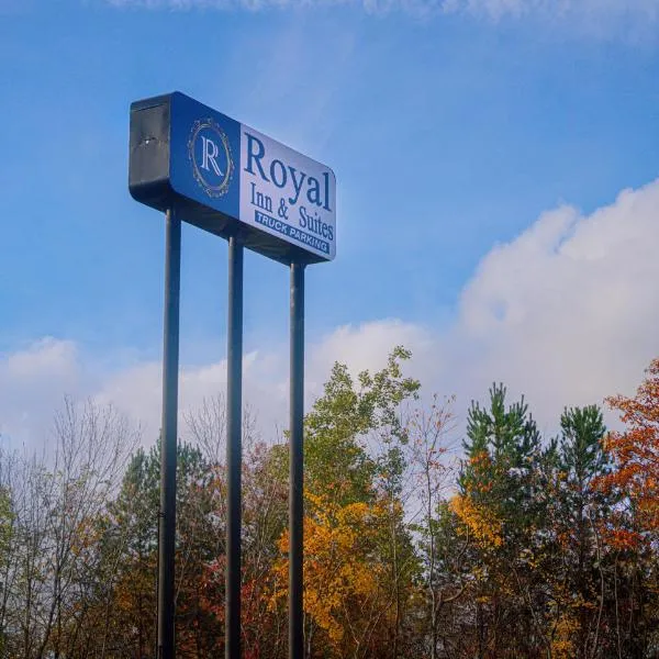 Royal Inn & Suites, hotelli kohteessa Akron