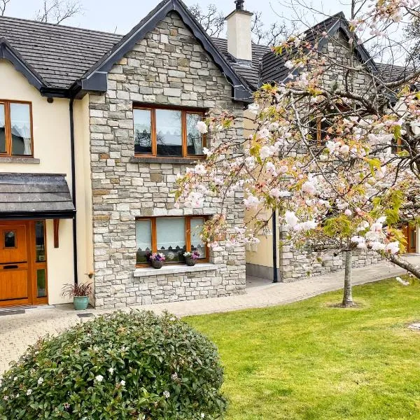 Lough Rynn Rental, hotel in Ballinamore