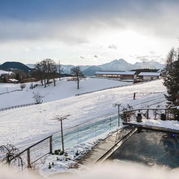 Viesnīca Hotel Hirzer 2781 pilsētā Avelengo