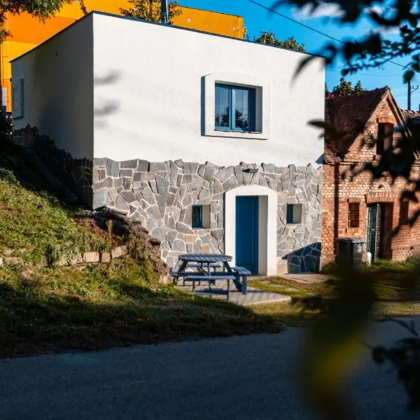 Prostě Sklípek, hotel v destinaci Starý Poddvorov