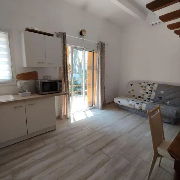 Studio en Petite Camargue, hotel v destinácii Le Cailar