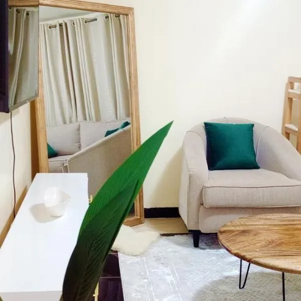 Cozy Room in ClayCity, Kasarani near Camp David โรงแรมในTatu City