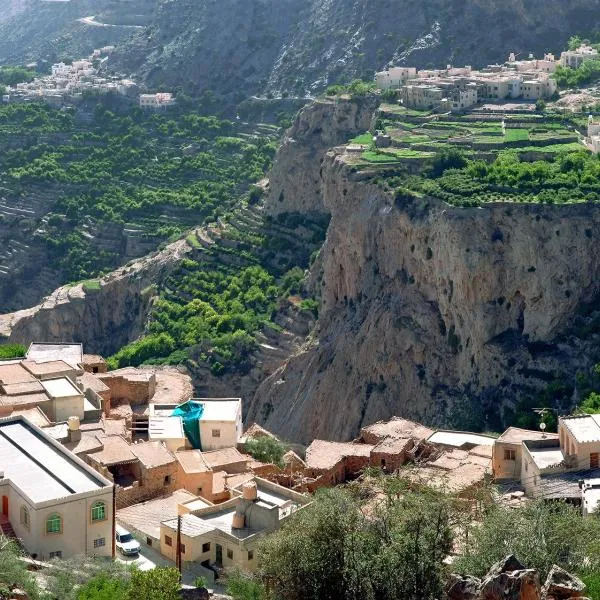 الشرف Alsharafh, hotel in Al ‘Aqar