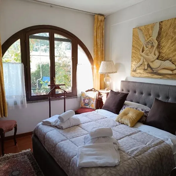 B & V HOME e Restaurant Home, hotel v destinaci Montemerano