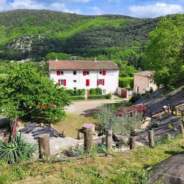 Chambre d'hôte Le Clos d'Audio à Riols, hotel v destinácii Riols