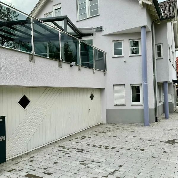 flexible, schöne und gut aussehende Feriensuite (für Stadtliebhaber, Shopper, Naturliebhaber und Entspannungssuchende), Hotel in Reutlingen