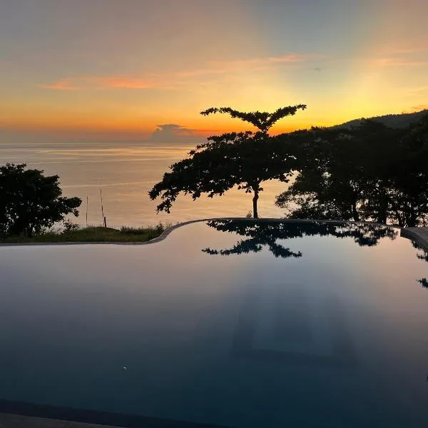 Virly’z Top View Resort, hôtel à Îles Camotes