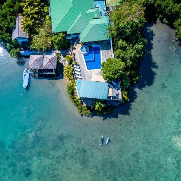 Edgewater Dive & Spa Resort, hotel a San Isidro