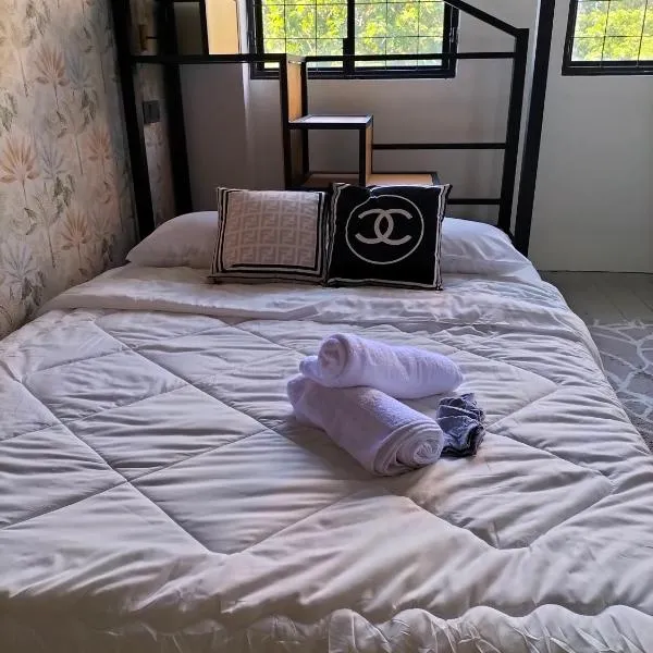 le melur guest house, hotel v destinaci George Town
