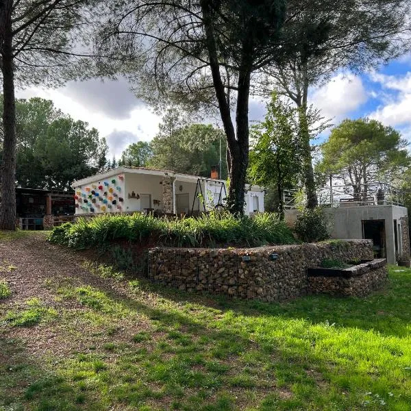 Stone Garden, Casa en plena naturaleza, hotel in Valdepiélagos