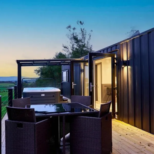 Umry-Calm Farm Stays, hotel v destinaci Feeny