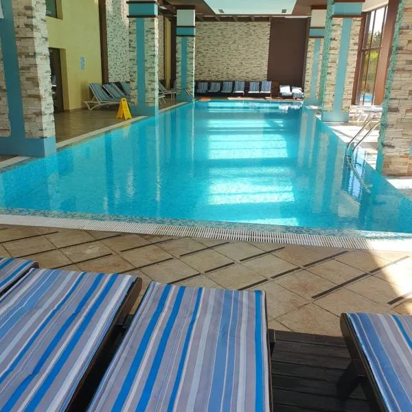 Apartment ZAX B7 in Terra Complex, hotel in Bansko