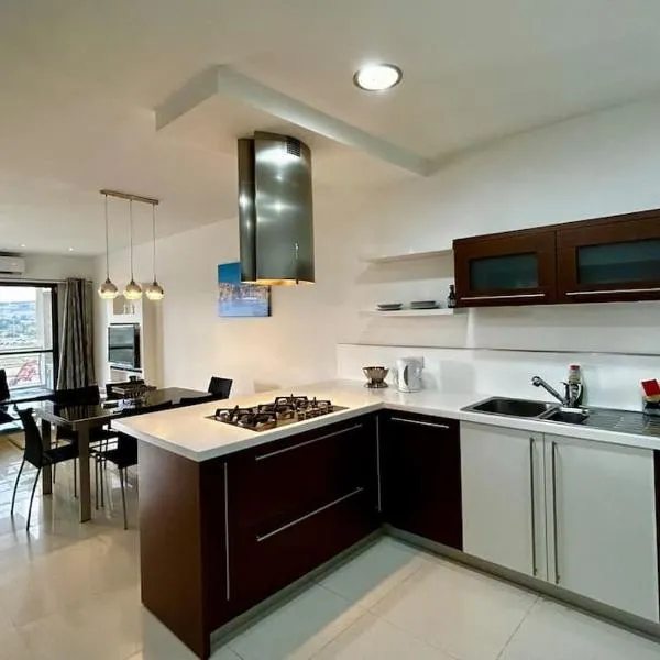 Salina Maisonette - Pool access, hotel a Naxxar
