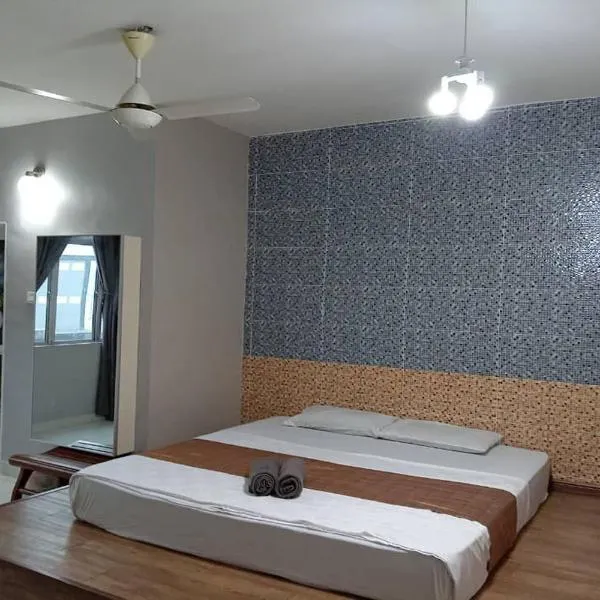 Aeon Tebrau Apartment Johor Bahru - By Room -, hotel in Johor Bahru
